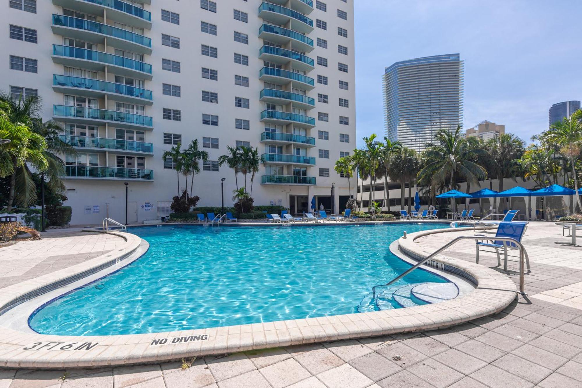 Ocean Reserve Sunny Isles Beach Eksteriør bilde